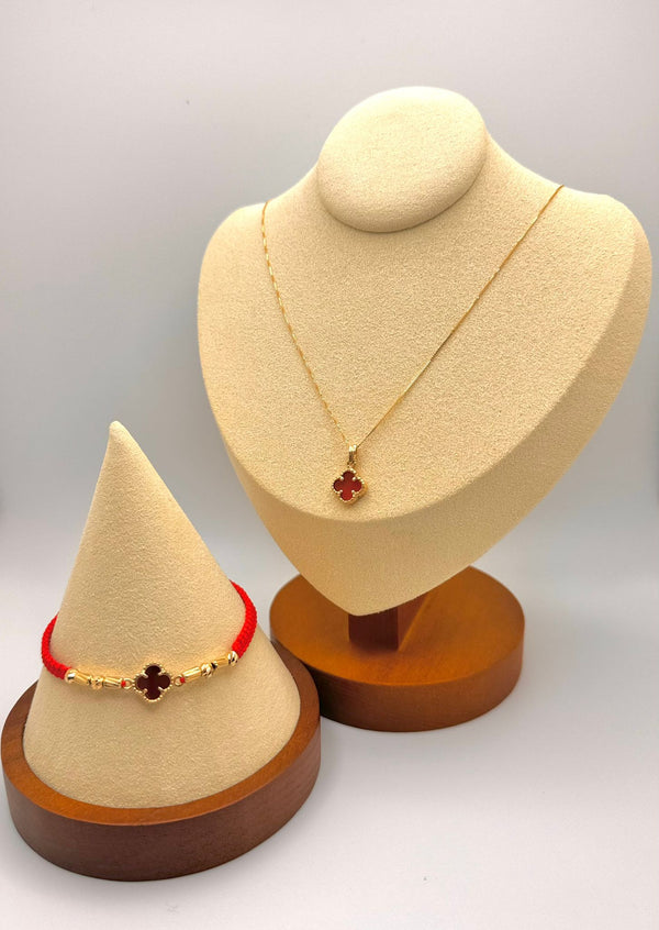 Jewelry Set Red Clover Thread Bracelet with Carved Beads and Chain (50cm) + Red Clover Pendant - 18 Kts Yellow Gold
